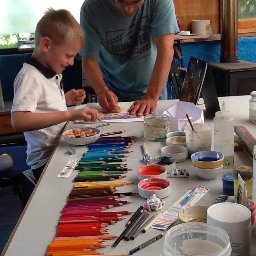 clase pintura en Taller Artístico Los Pinos